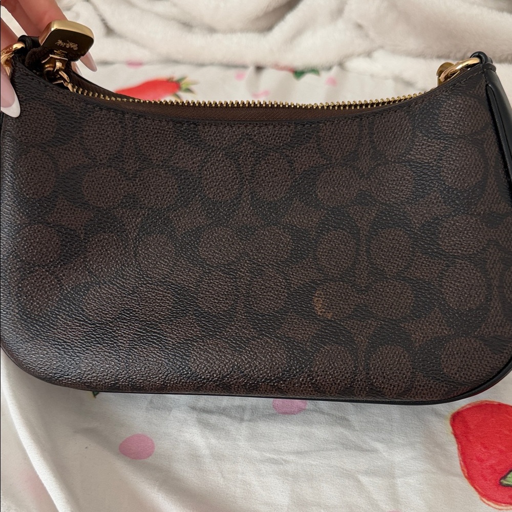 Coach Teri Shoulder Bag signature canvas - Picture 4 of 5